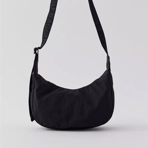BAGGU Small Nylon Crescent Bag